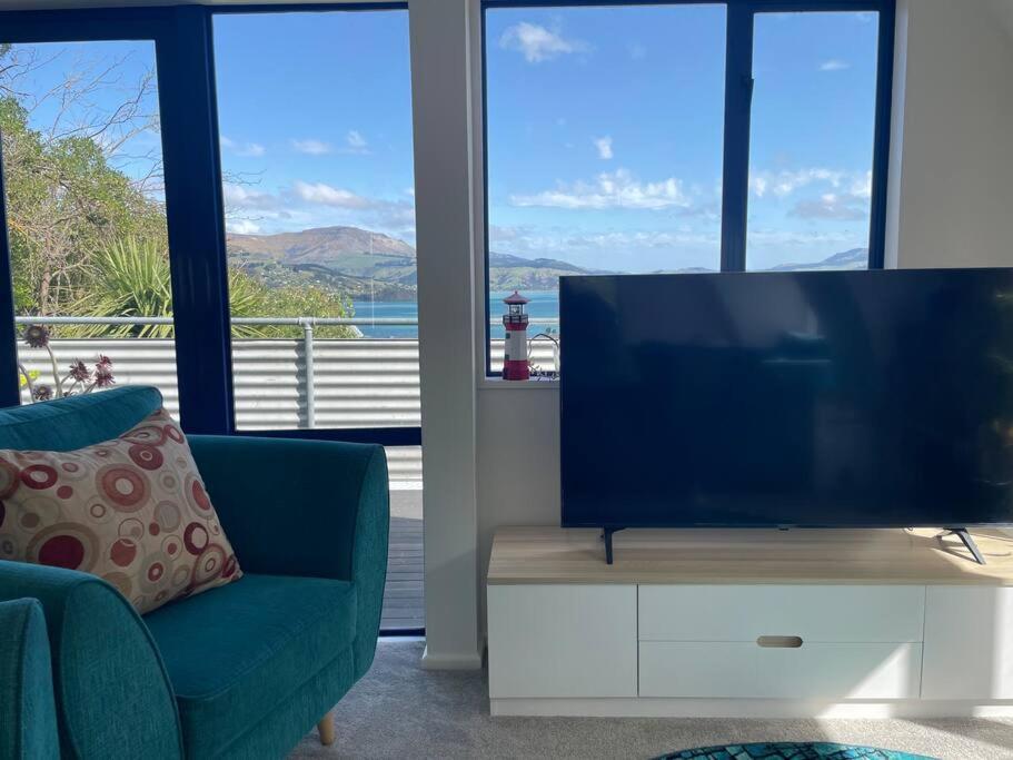 Вилла The Lighthouse- Ocean View Tranquil Retreat! Lyttelton Экстерьер фото